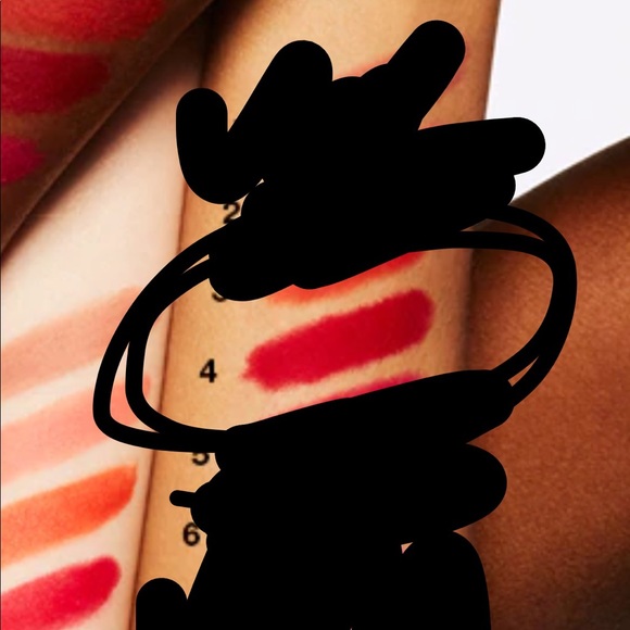 MAC RUBY WOO LIPSTICK NEW - Picture 8 of 8